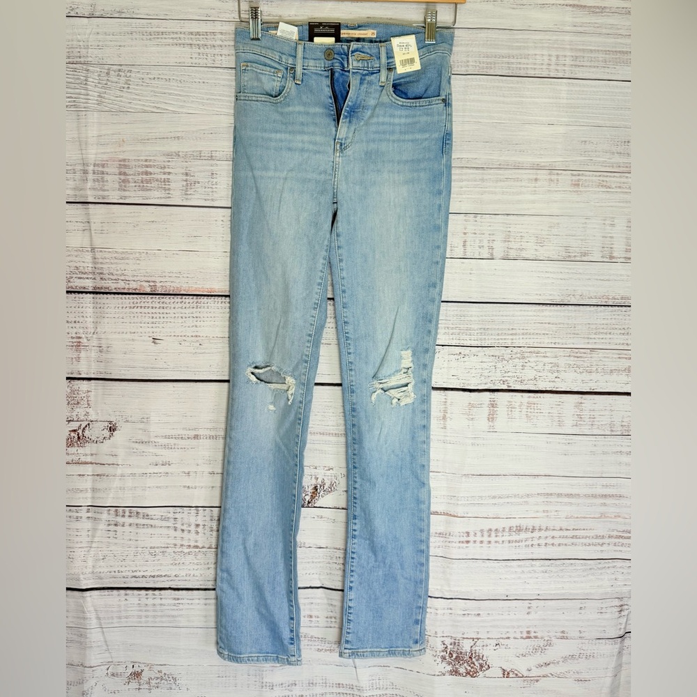 Levi's Light Blue Distressed Women Jeans (0230)